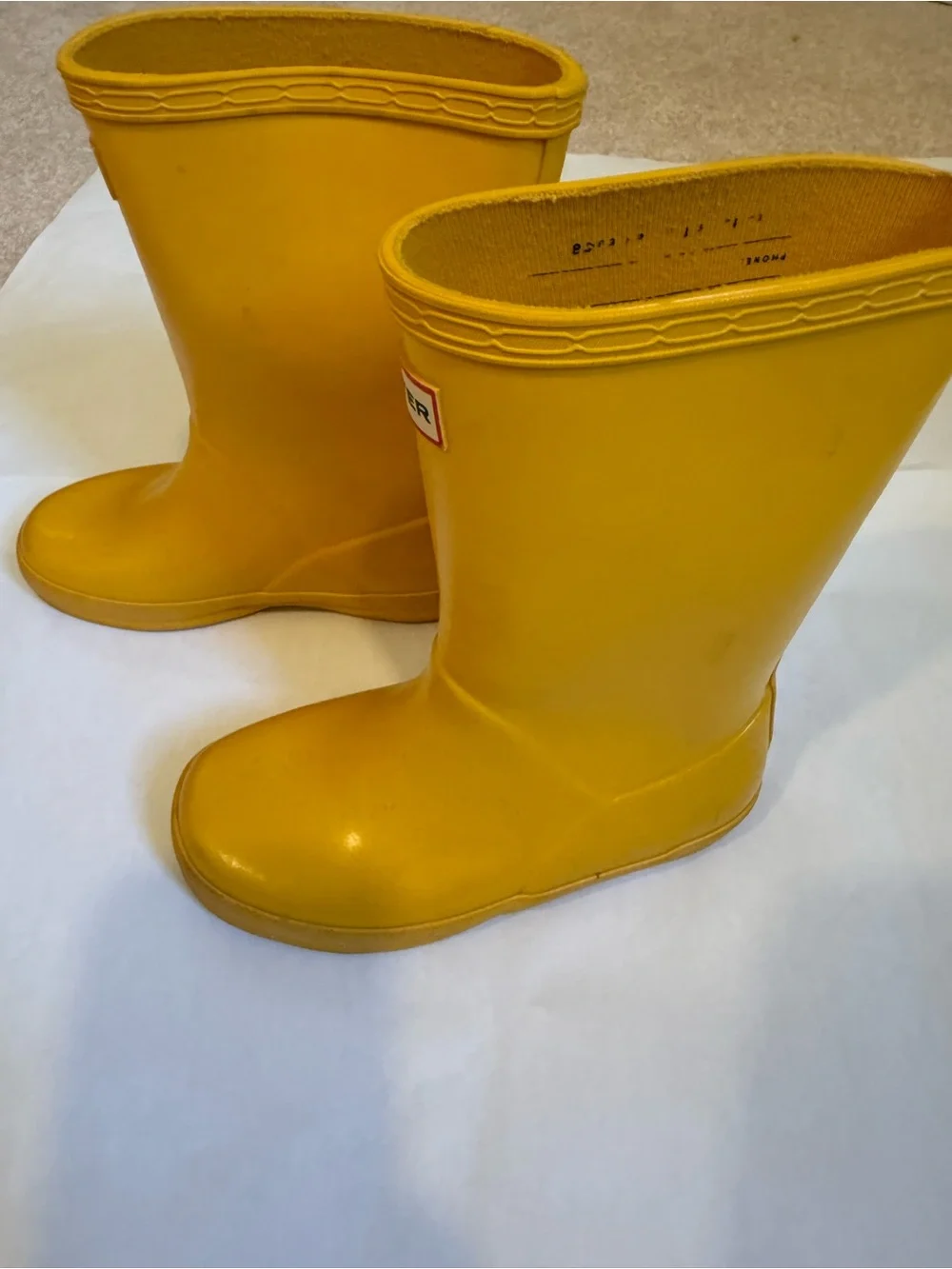 Hunter Kids Yellow Rubber Rain Boots Size US 11